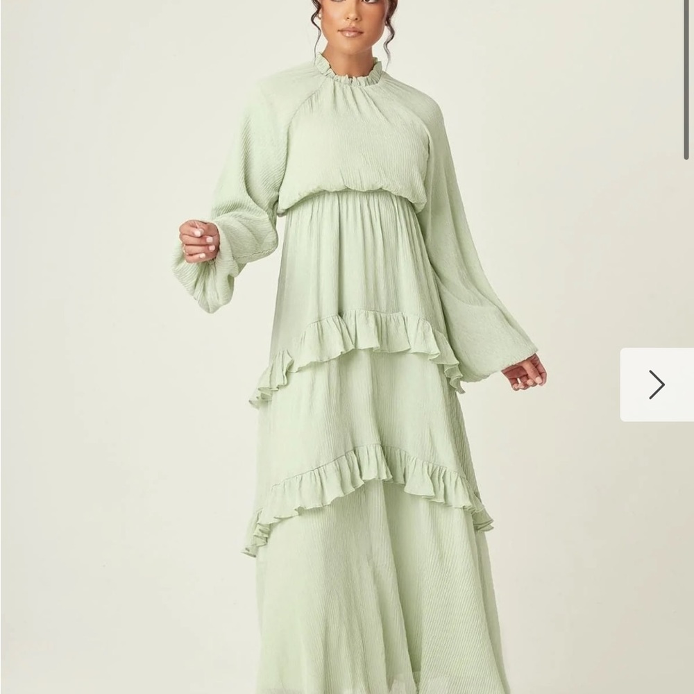 Elegant Green Maxi Dress